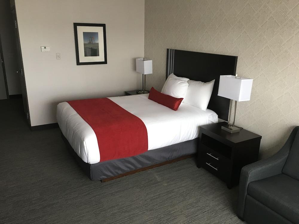 Park By Radisson Edmonton Airport 3* Leduc